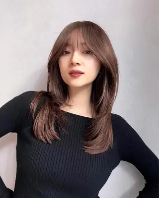 セミロング レイヤーカット/ くびれヘア佐藤大空のヘアスタイル