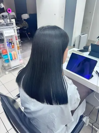 セミロング TONI&GUY   EBISU所属・星野 菜月のヘアスタイル