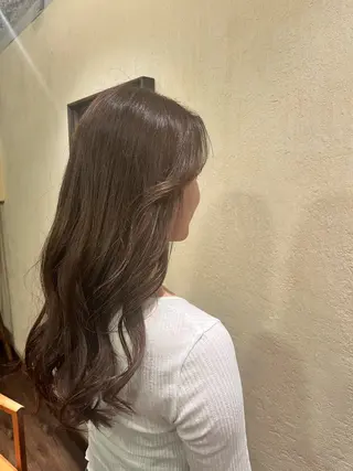 ロング カラー present  hair works所属・押田 野乃花のヘアスタイル