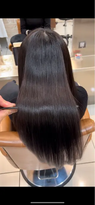 ロング アンルポン所属・unlepont 江坂[髪質改善]🪽のヘアスタイル