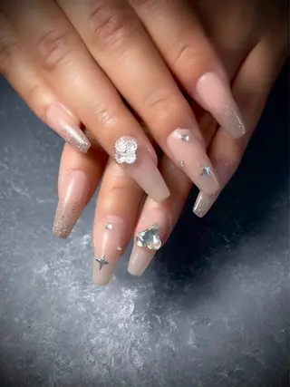 ネイル nine.🦋 YUKOのネイルデザイン