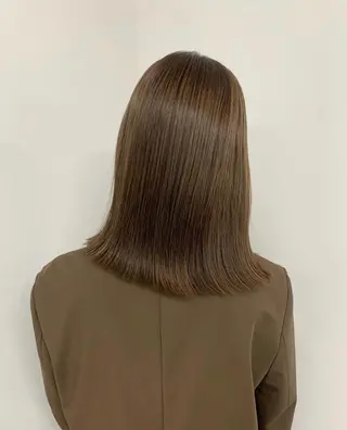 セミロング カラー 透明感カラー🌿 藤沢Lina ななよのヘアスタイル