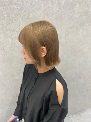 ミディアム カラー ヘアアレンジ ARIA💎縮毛矯正 ブリーチ💎複雑履歴のヘアスタイル