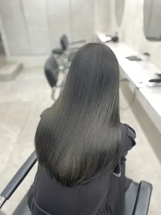 セミロング カラー NOAHL 大宮店所属・藤﨑 梨奈のヘアスタイル