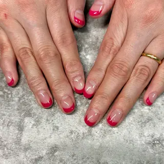 ネイル 進藤 沙瑛のネイルデザイン