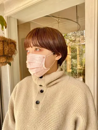 ショート カラー BELLA阿部野 TOMOMIのヘアスタイル