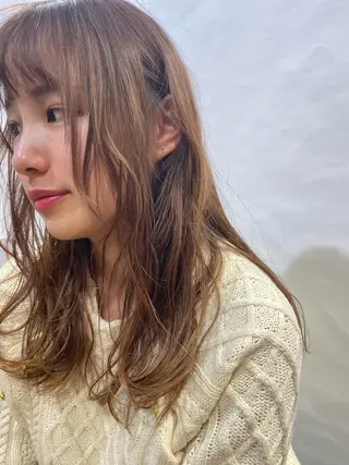 ロング カラー La  SHE's 天王寺店所属・マルヤマ リナのマツエク・マツパデザイン