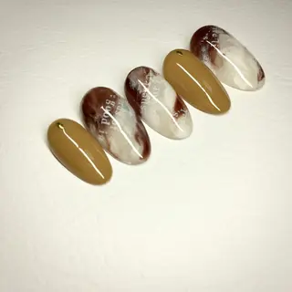 ネイル オモルフィ所属・カラーリスト marumoのヘアスタイル