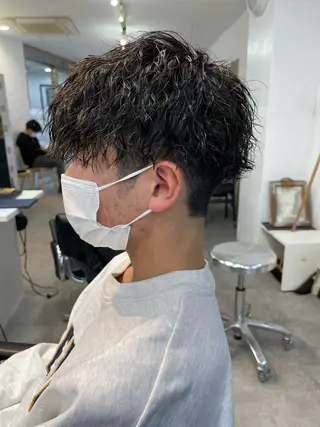 ショート カラー パーマ ヘアアレンジ メンズ キッズ ネイル マツエク・マツパ アイブロウ ショートヘア原宿 fifth コシのヘアスタイル