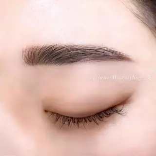 アイブロウ EYELA 小築🐈‍⬛🤍のマツエク・マツパデザイン