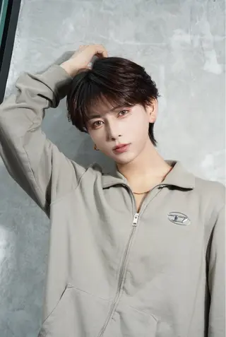 ミディアム men's salon alpha 新宿所属・メンズ特化/韓国ヘア 神崎光希のヘアスタイル