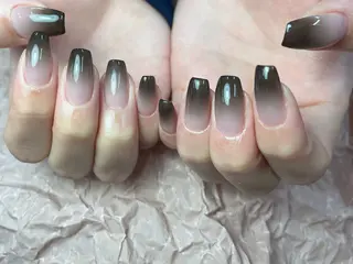 ネイル ToliyDeliy Nail Salonのネイルデザイン