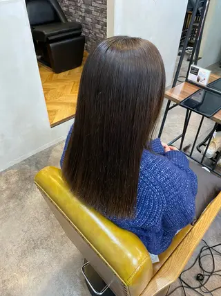 ロアヘアーコーディネート所属・ナチュラルヘア /透明感/長井遥陽のヘアスタイル