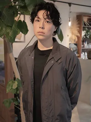 パーマ メンズ (h)wim ウィムのヘアスタイル