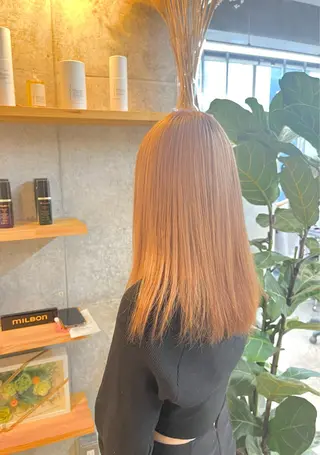 ミディアム カラー ハイトーンカラ ー/小川のヘアスタイル