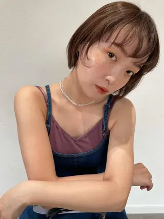 ショート カラー パーマ ヘアアレンジ satsuki 暖色・ブラウンカラーのヘアスタイル