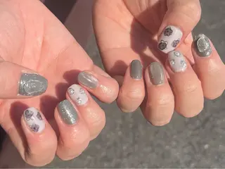 ネイル 80 hareのネイルデザイン