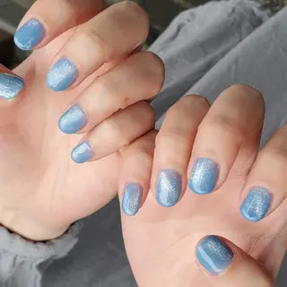 ネイル MOM  原宿店所属・MoM マムネイル原宿のネイルデザイン