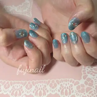 ネイル fujinail(バーバーフジノ)所属・藤野 智美のネイルデザイン