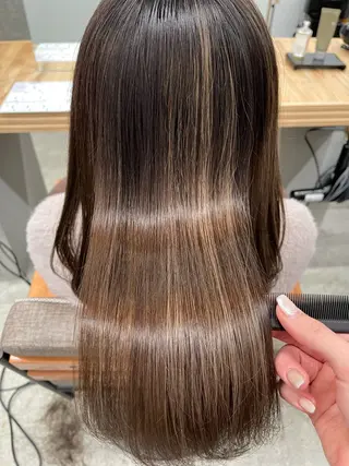 セミロング かめい りなのヘアスタイル