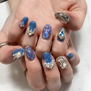 ネイル DEMAIN- 🌹のネイルデザイン