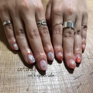 ショート ネイル ツメトマツゲ .のネイルデザイン