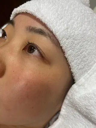 マツエク・マツパ ナチュラルカラー みずきのヘアスタイル