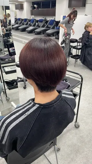 ショート カラー トレンド暖色ヘア🍒 miu🍒のヘアスタイル