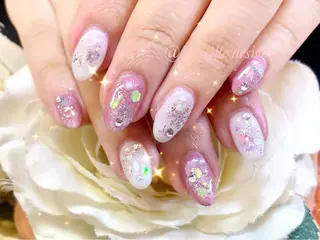 ネイル サロンドラフィーユ LAFEUILLEのネイルデザイン