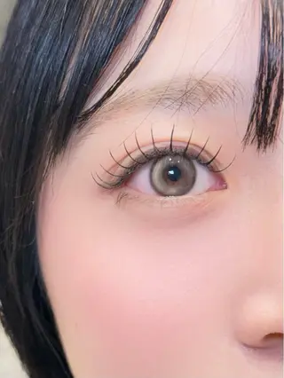 マツエク・マツパ SALON VILLAGE所属・梅津/cherien 渋谷・明治神宮前のマツエク・マツパデザイン