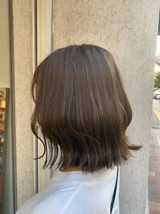 ミディアム カラー haru .のヘアスタイル