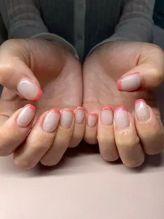 ネイル 13日3980円‼️ マグもデザインも◎のネイルデザイン