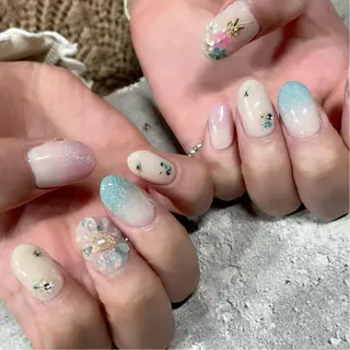 ネイル 東 千夏のネイルデザイン