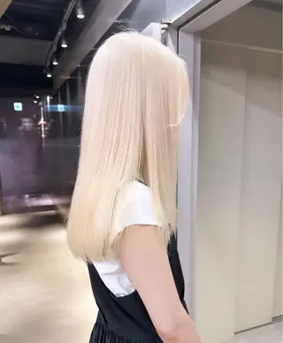 ロング 名古屋栄♡PELE/ ブリーチ/ハイトーンのヘアスタイル