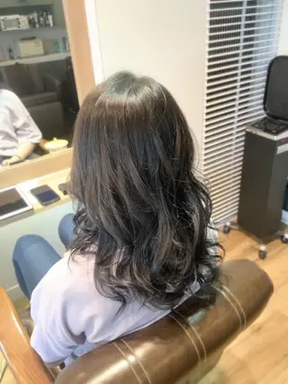 カラー 堀 望美のヘアスタイル
