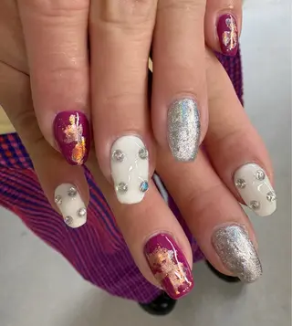 ネイル Lowé所属・Lowé nailの眉毛・アイブロウイメージ