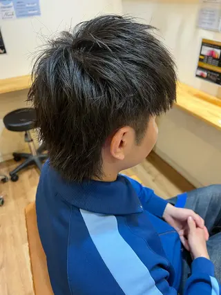 メンズ ハイトーンカラー 坂本 翼のヘアスタイル