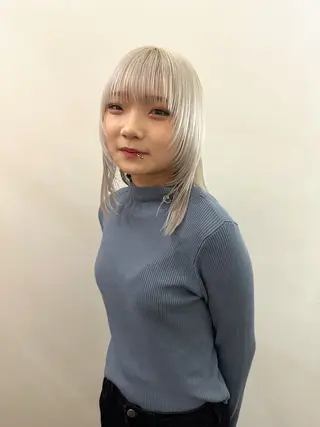 ミディアム カラー Cinq所属・ハイライト🌟/ ボブ/豊田のヘアスタイル