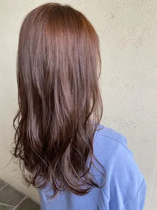 セミロング カラー ami🍑艶カラー/ 髪質改善/透明感のヘアスタイル