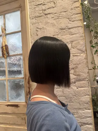 ミディアム 小村 理音のヘアスタイル