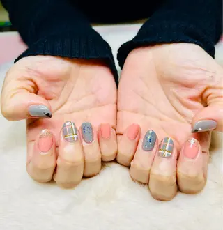 ネイル Y's TONEのネイルデザイン