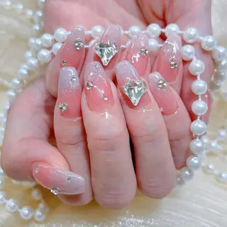 ネイル 🎀まゆ 🪽🐾のネイルデザイン