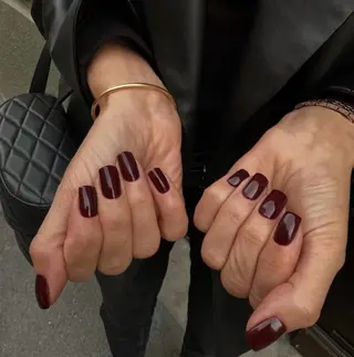 ネイル 高木 維麗絲のネイルデザイン