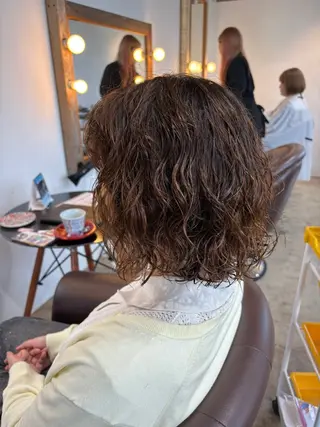 ショート パーマ 内田 尚希のヘアスタイル