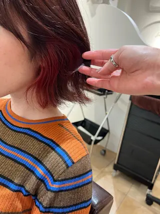 ショート カラー 🥀韓国ヘア🥀 宮津真菜のヘアスタイル