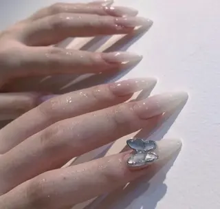 ネイル 🦋ネイルサロン ブラン🌈ゆりのネイルデザイン