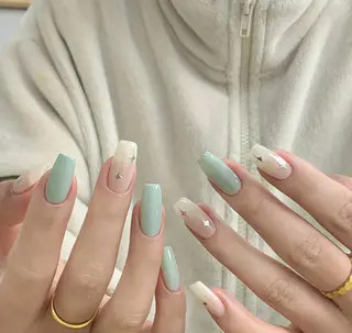 ネイル Queens ゲンのネイルデザイン