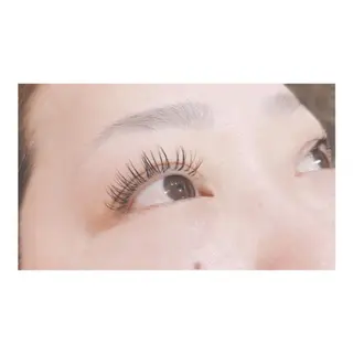 マツエク・マツパ Nana .のマツエク・マツパデザイン