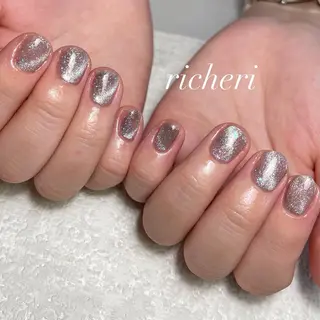 ミディアム ネイル richeri beautyのネイルデザイン