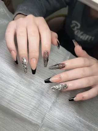 ネイル Lee Nailsのネイルデザイン